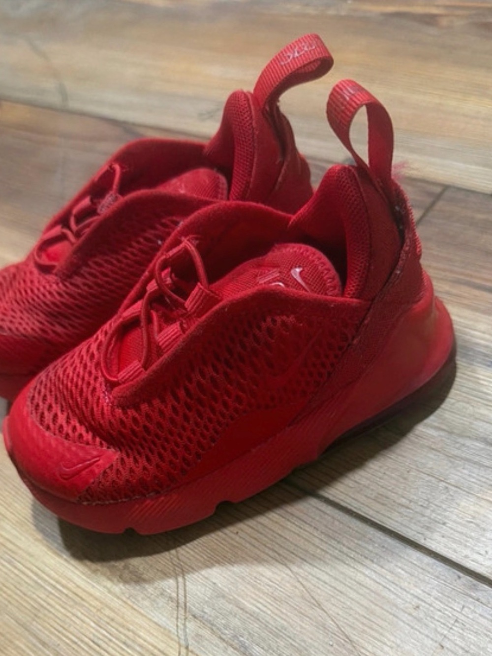 Nike Kids Slip-On Sneakers in Bright Red 7c